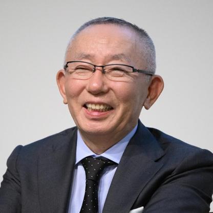 Tadashi Yanai & family